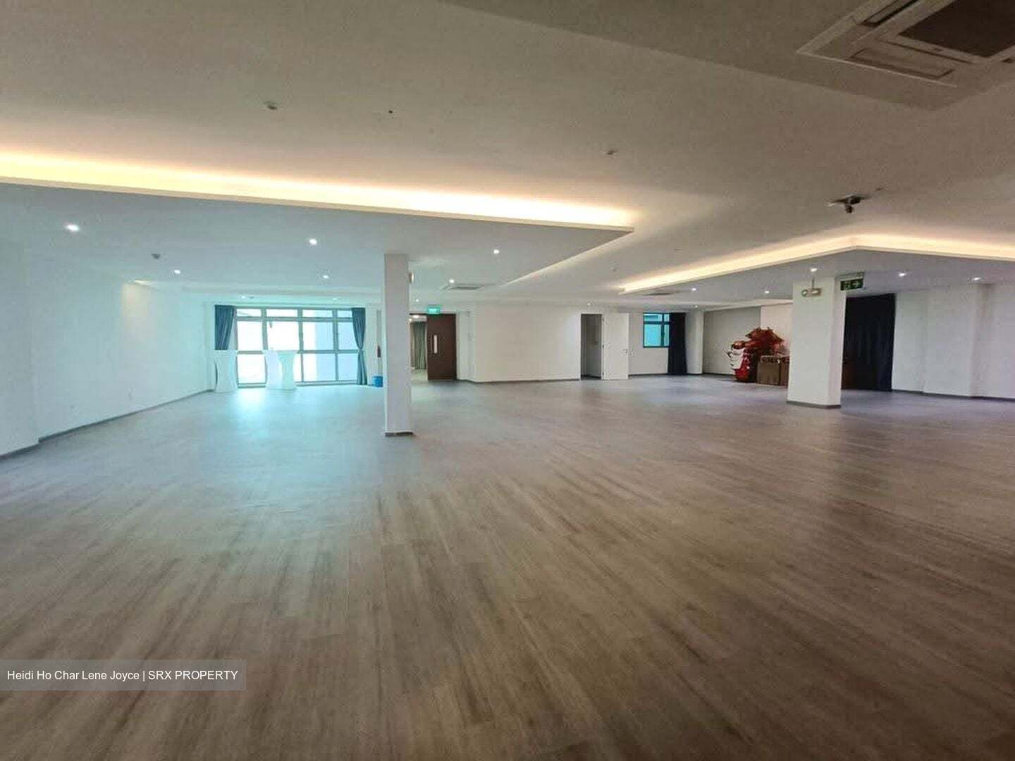 Lorong 33 Geylang (D14), Office #635439371
